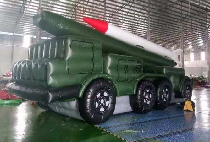 通榆仿真大型导弹车